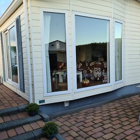Strandhut 64 ซินท์ อันนาลอนด์ ภายนอก รูปภาพ